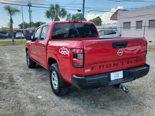 Photo of 2022 Red Alert Nissan Frontier