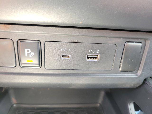 Photo of 2022 Red Alert Nissan Frontier