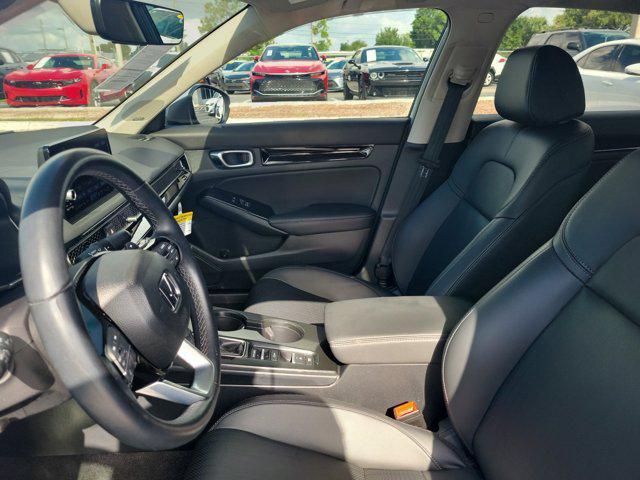 Photo of 2024 Gray Honda Civic