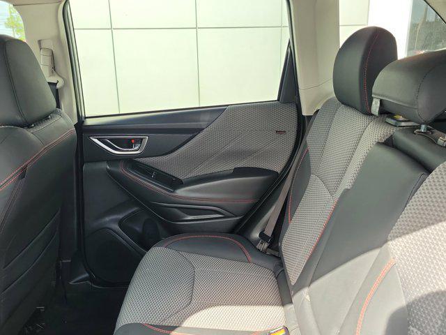 Photo of 2020 Ice Silver Metallic Subaru Forester