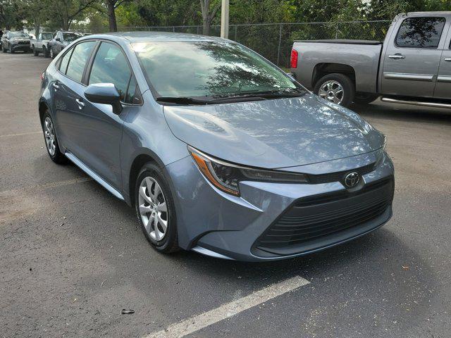 Photo of 2023 Celestite Toyota Corolla