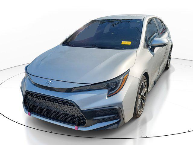 Photo of 2020 Classic Silver Metallic Toyota Corolla