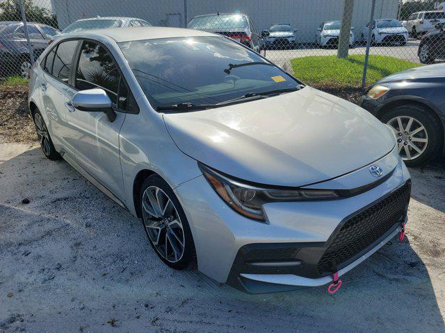 Photo of 2020 Classic Silver Metallic Toyota Corolla