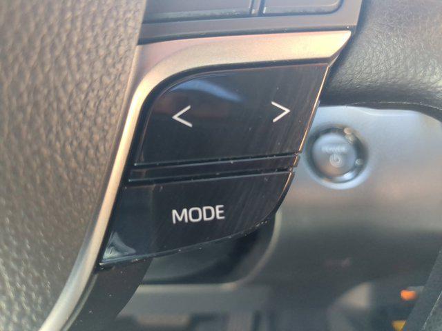 Photo of 2025 Ice Cap Toyota Camry