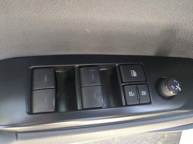 Photo of 2025 Ice Cap Toyota Camry