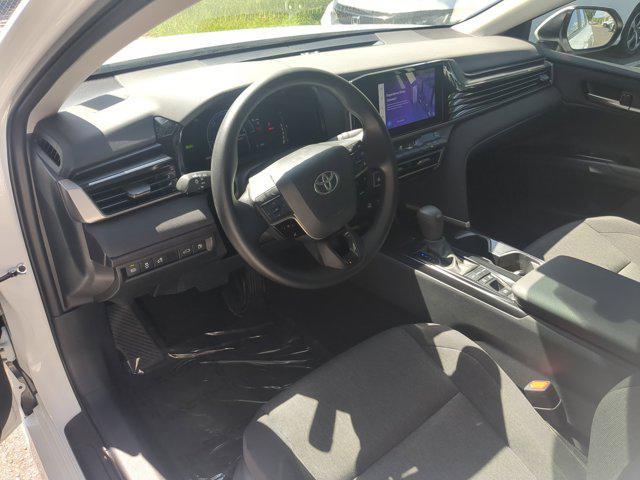 Photo of 2025 Ice Cap Toyota Camry