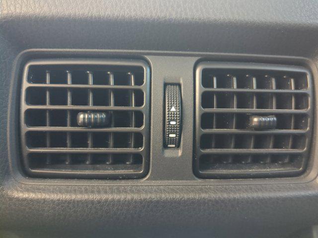 Photo of 2025 Ice Cap Toyota Camry