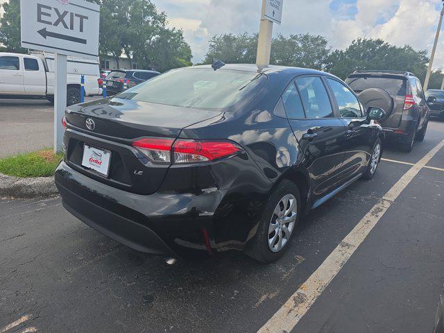 Photo of 2023 Midnight Black Metallic Toyota Corolla
