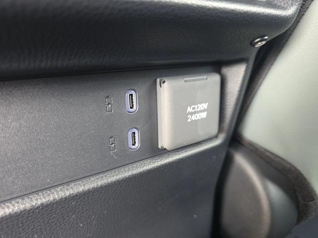 Photo of 2025 Black Toyota 4Runner Hybrid