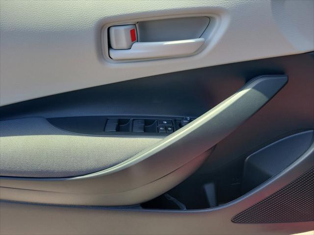 Photo of 2025 Ruby Flare Pearl Toyota Corolla