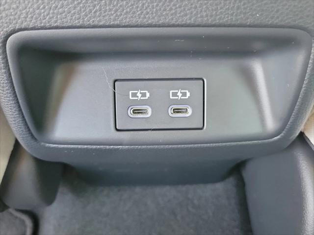 Photo of 2025 Ruby Flare Pearl Toyota Corolla