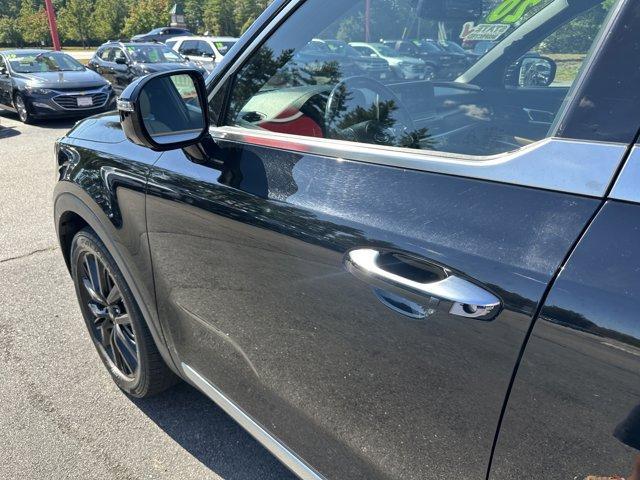 Photo of 2020 Ebony Black Kia Telluride