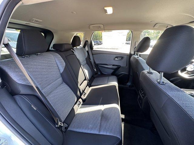 Photo of 2023 White Nissan Rogue