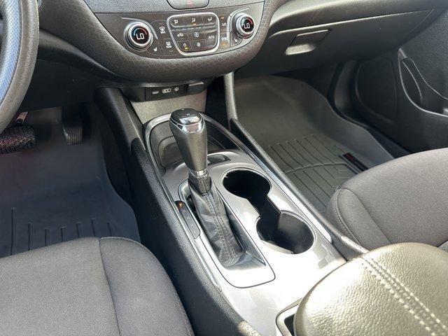 Photo of 2019 Shadow Gray Metallic Chevrolet Malibu