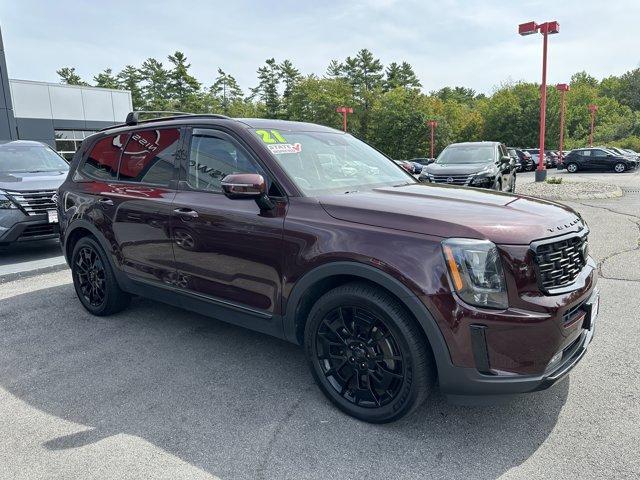 Photo of 2021 Sangria Red Kia Telluride