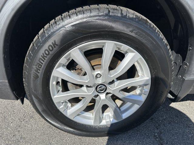 Photo of 2020 Gun Metallic Nissan Rogue