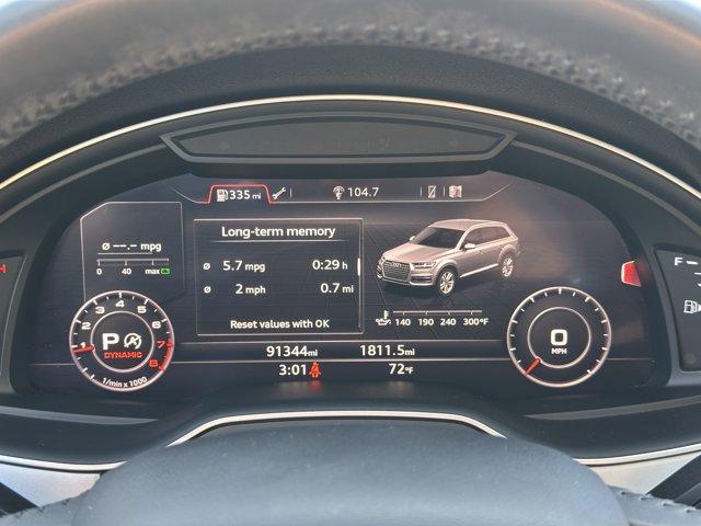 Photo of 2018 Glacier White Metallic Audi Q7