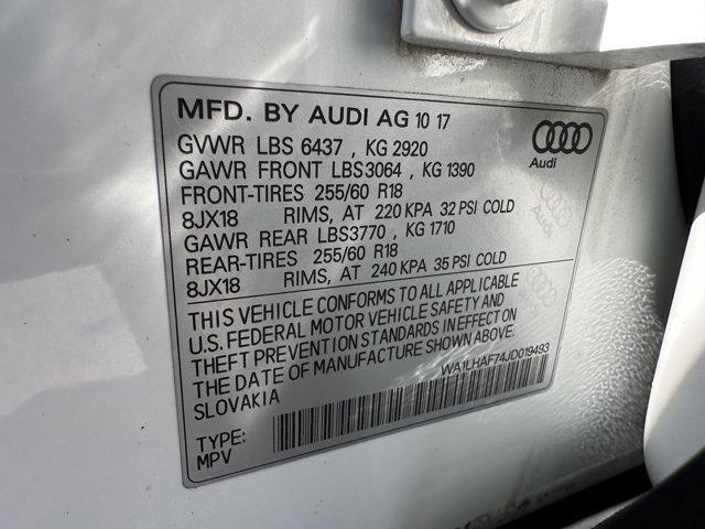 Photo of 2018 Glacier White Metallic Audi Q7