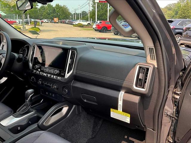 Photo of 2025 Gun Metallic Nissan Frontier