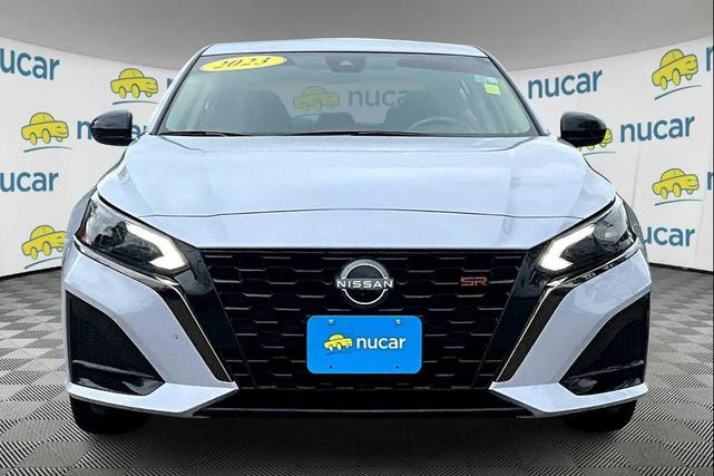 Photo of 2023 Gray Sky Pearl Nissan Altima