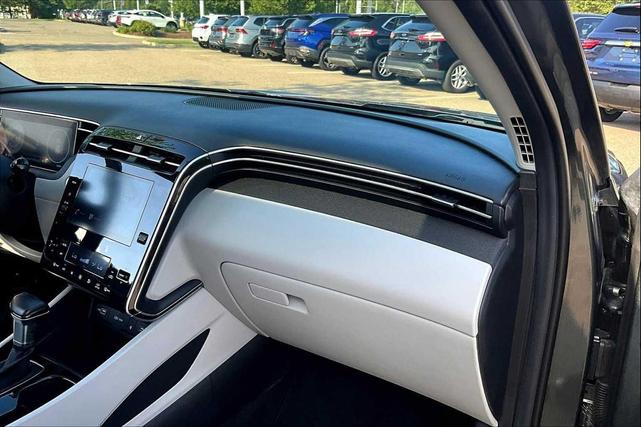 Photo of 2023 Amazon Gray Hyundai TUCSON