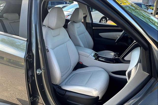 Photo of 2023 Amazon Gray Hyundai TUCSON