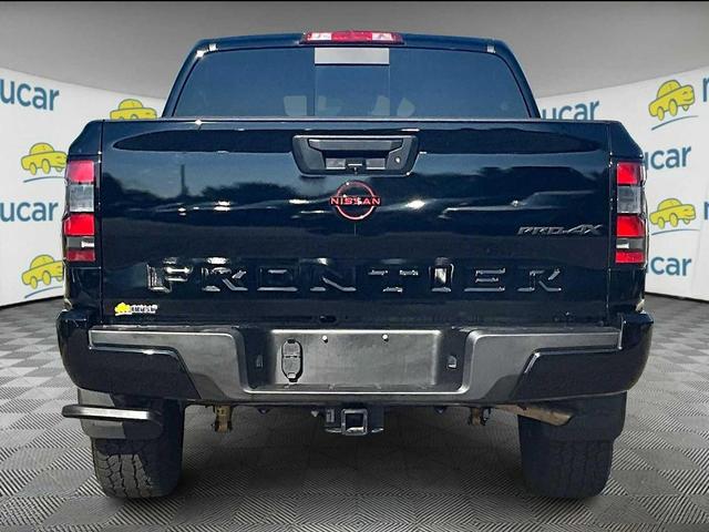 Photo of 2024 Super Black Nissan Frontier