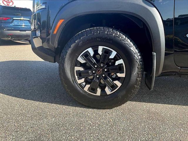 Photo of 2024 Super Black Nissan Frontier