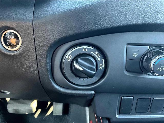 Photo of 2024 Super Black Nissan Frontier