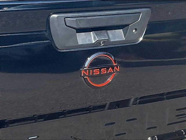 Photo of 2024 Super Black Nissan Frontier