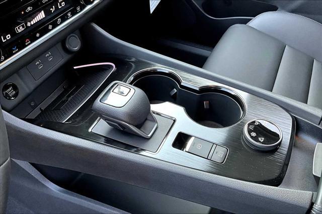 Photo of 2025 Super Black Nissan Rogue