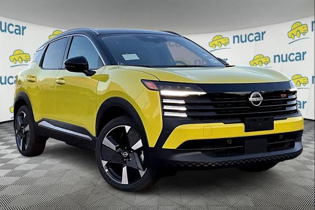 Photo of 2025 Yuzu Yellow Metallic/Super Black Nissan Kicks