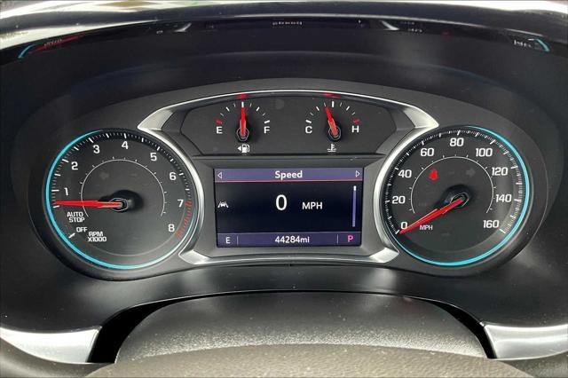 Photo of 2023 Northsky Blue Metallic Chevrolet Traverse