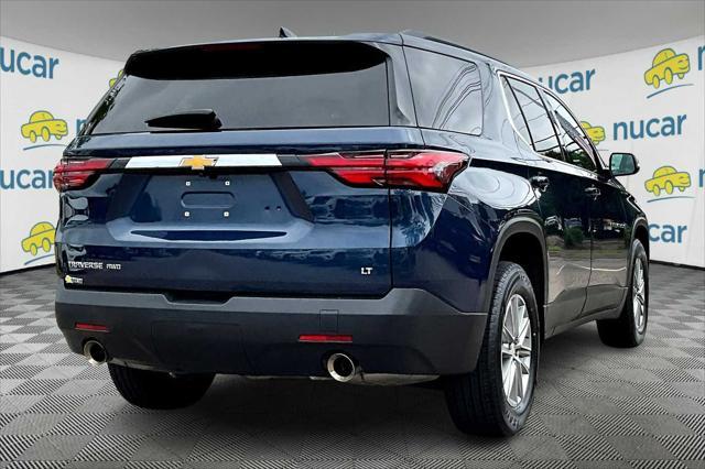 Photo of 2023 Northsky Blue Metallic Chevrolet Traverse