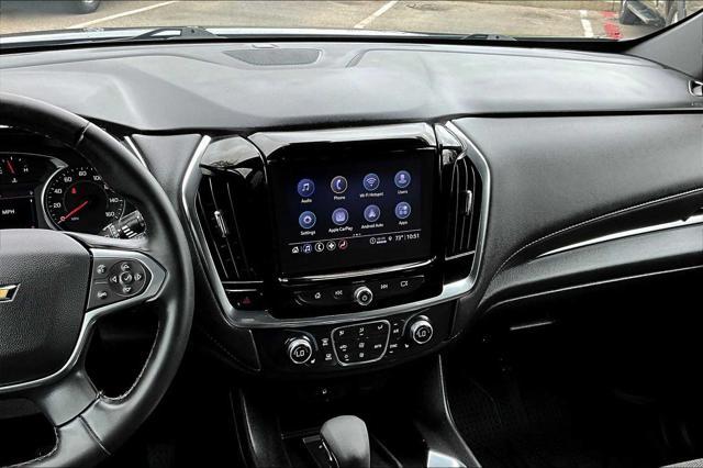 Photo of 2023 Northsky Blue Metallic Chevrolet Traverse