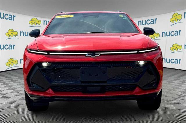 Photo of 2025 Habanero Orange Chevrolet Equinox EV