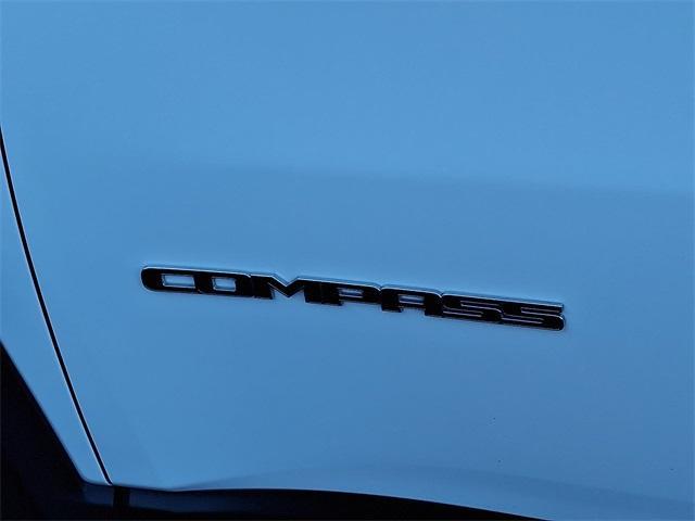 Photo of 2024 Bright White Clearcoat Jeep Compass