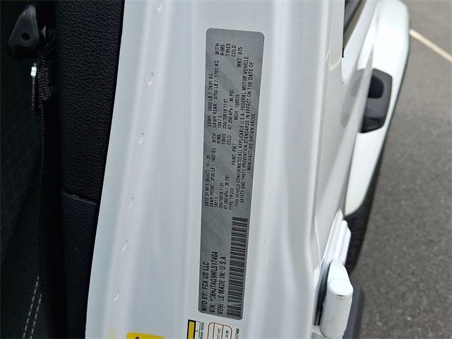 Photo of 2021 Bright White Clearcoat Jeep Gladiator
