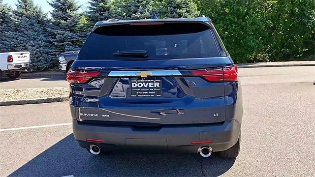 Photo of 2023 Northsky Blue Metallic Chevrolet Traverse