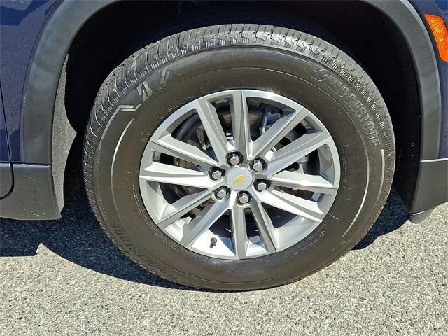 Photo of 2023 Northsky Blue Metallic Chevrolet Traverse
