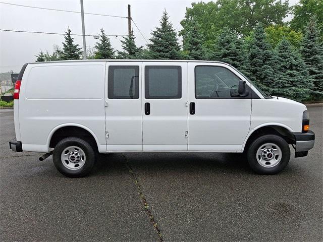 Photo of 2023 Summit White GMC Savana 2500