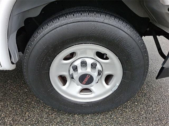 Photo of 2023 Summit White GMC Savana 2500