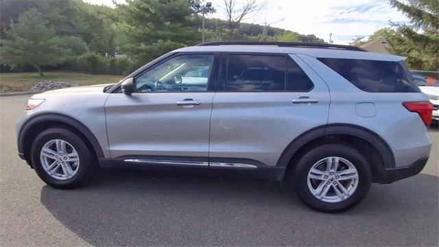 Photo of 2021 Silver Metallic Ford Explorer