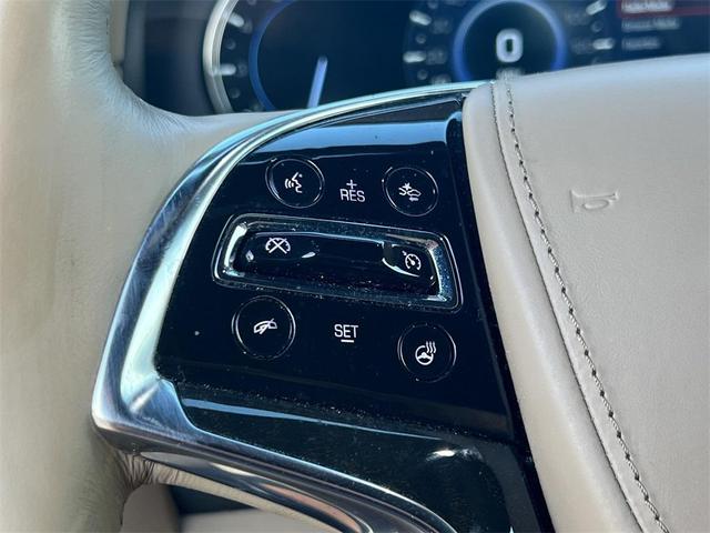 Photo of 2020 Crystal White Tricoat Cadillac Escalade