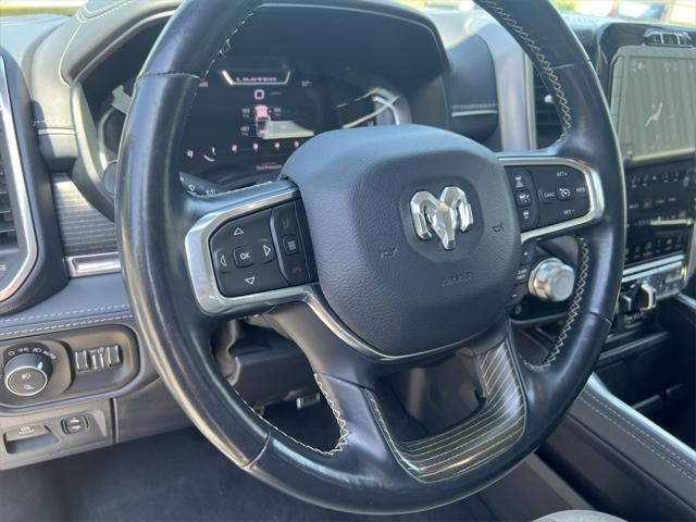 Photo of 2023 Diamond Black Crystal Pearlcoat RAM 1500