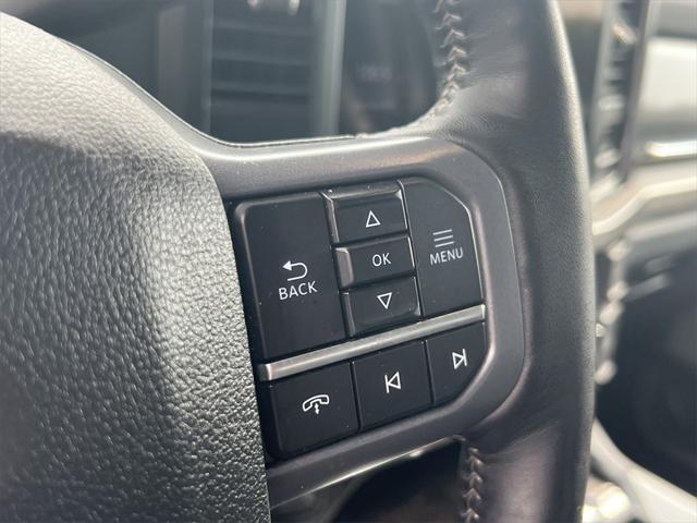 Photo of 2024 Oxford White Ford F-250