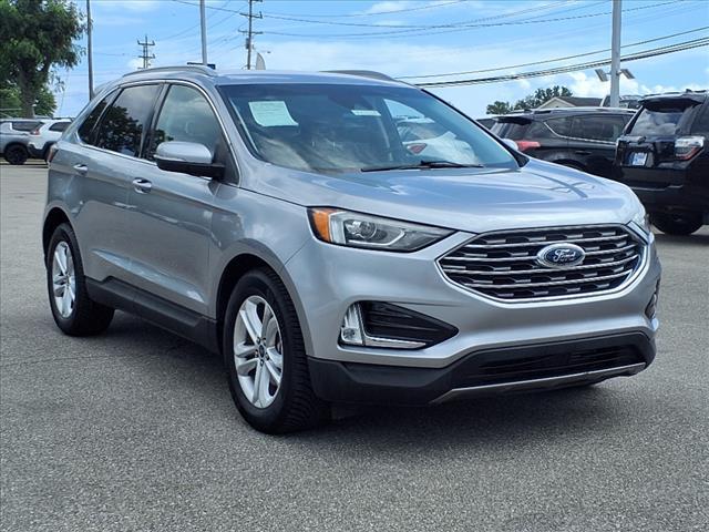 Photo of 2020 Silver Metallic Ford Edge