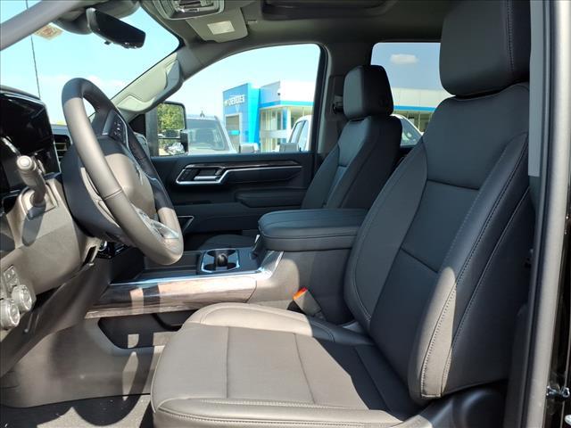 Photo of 2026 Black Chevrolet Silverado 2500