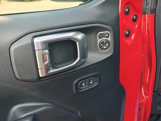 Photo of 2021 Firecracker Red Clearcoat Jeep Wrangler Unlimited