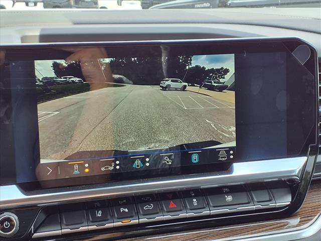 Photo of 2025 Summit White Chevrolet Silverado 2500